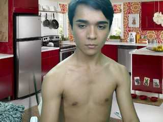 Remy cam girl with now