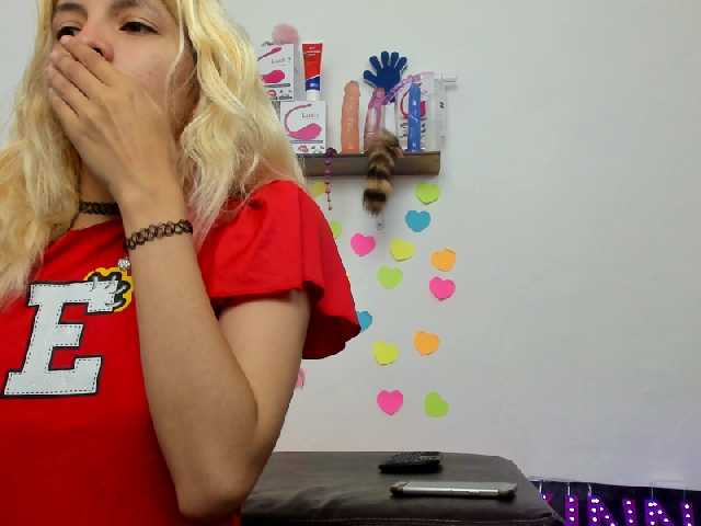 Here and cam4 selmaazmani 17 strip
